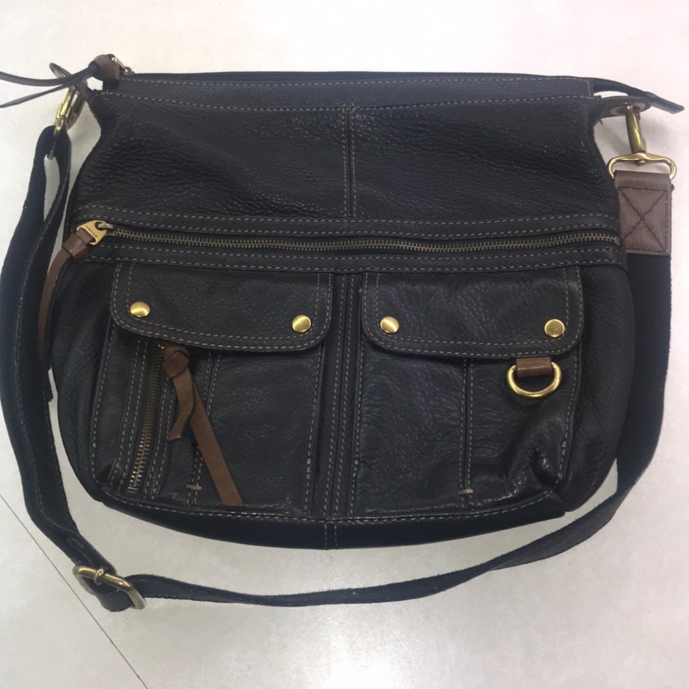Fossil black leather purse